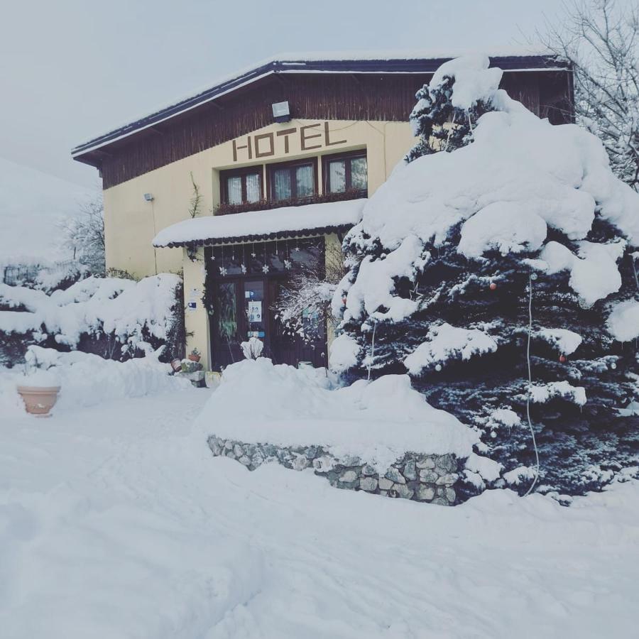 La Panoramica 89 Otel Pescasseroli Dış mekan fotoğraf